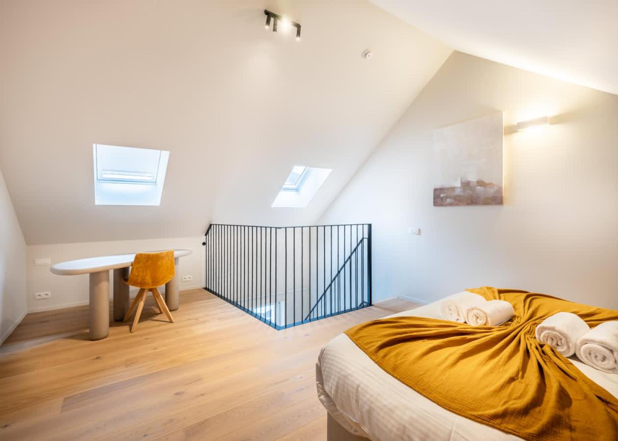 Luxurious duplex studio in prime location, heart of Ghent