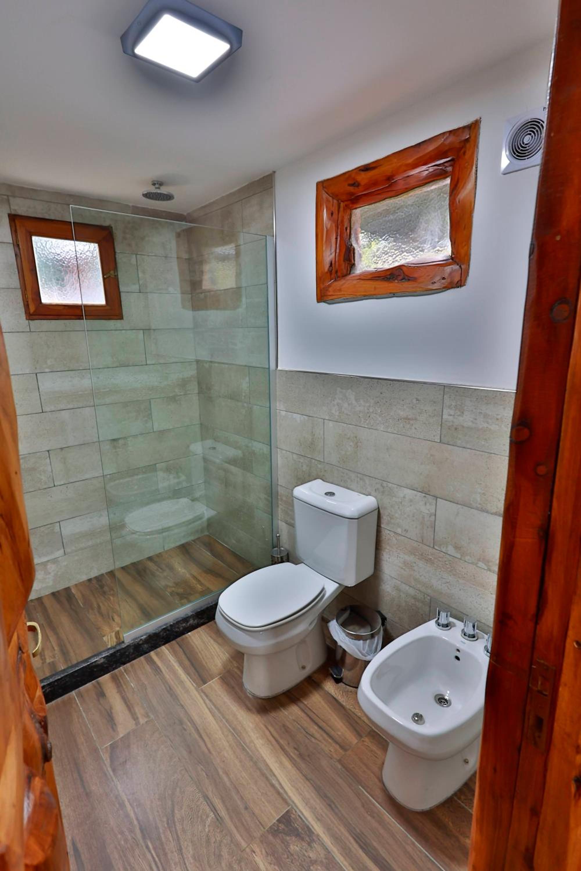 Cabañas Villa Labrador con costa de lago