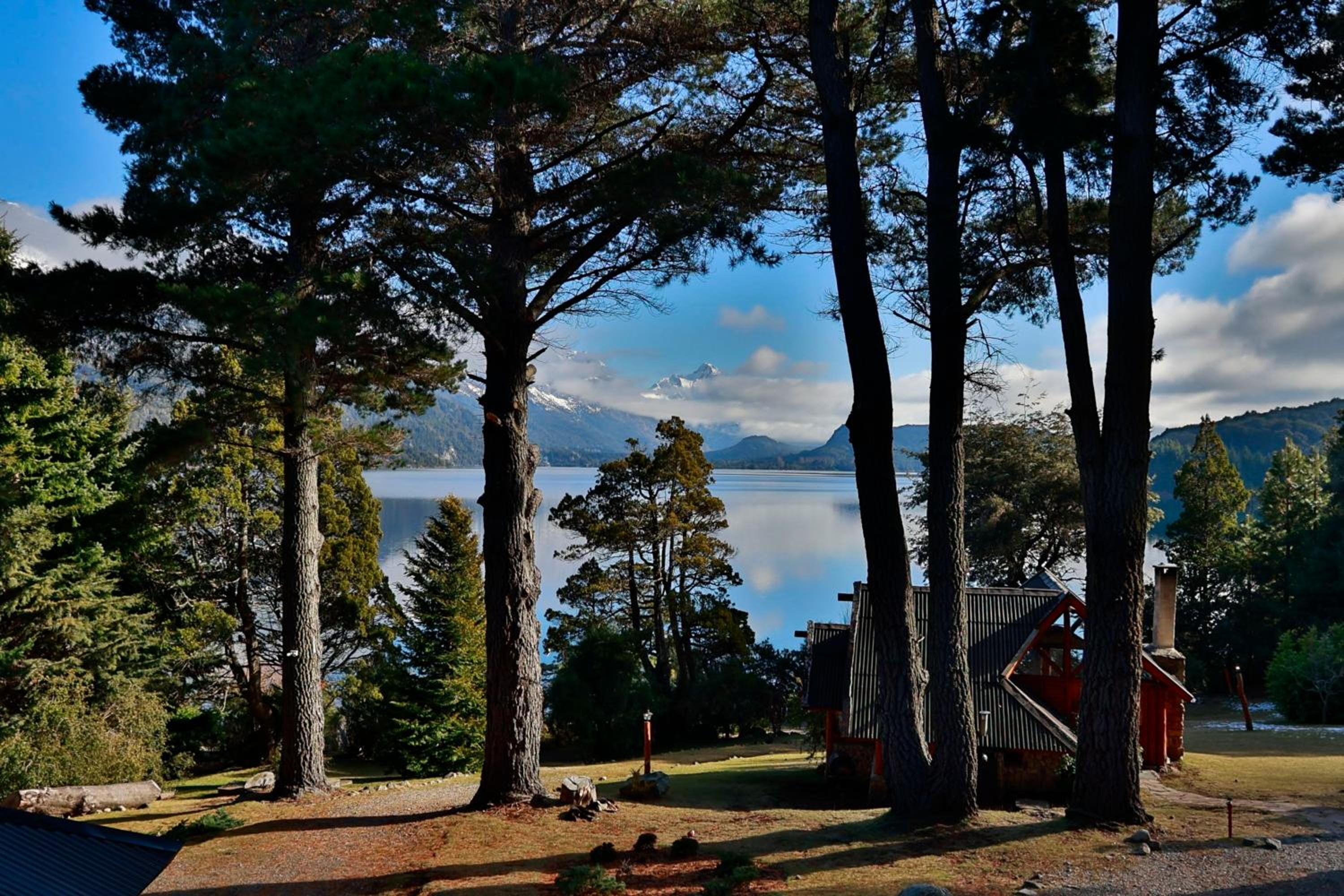 Cabañas Villa Labrador con costa de lago