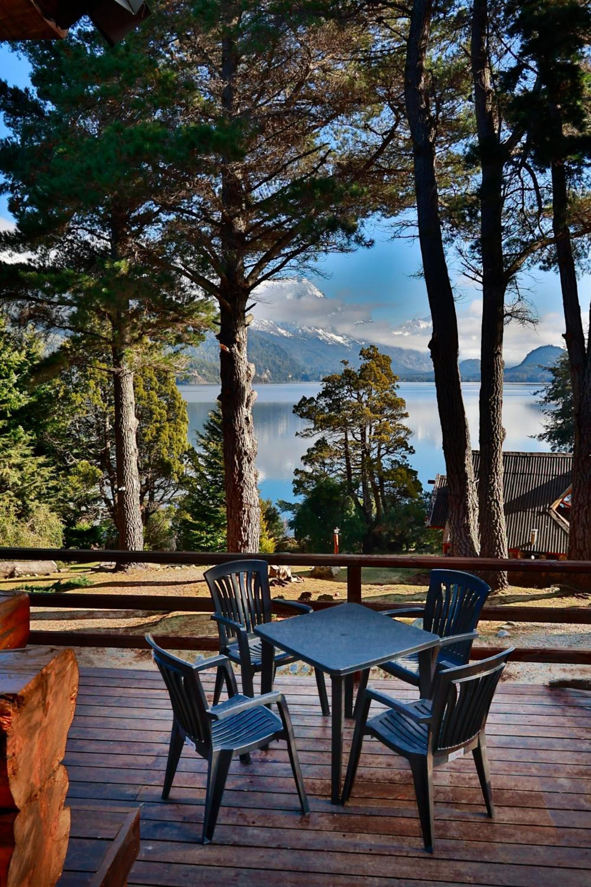 Cabañas Villa Labrador con costa de lago