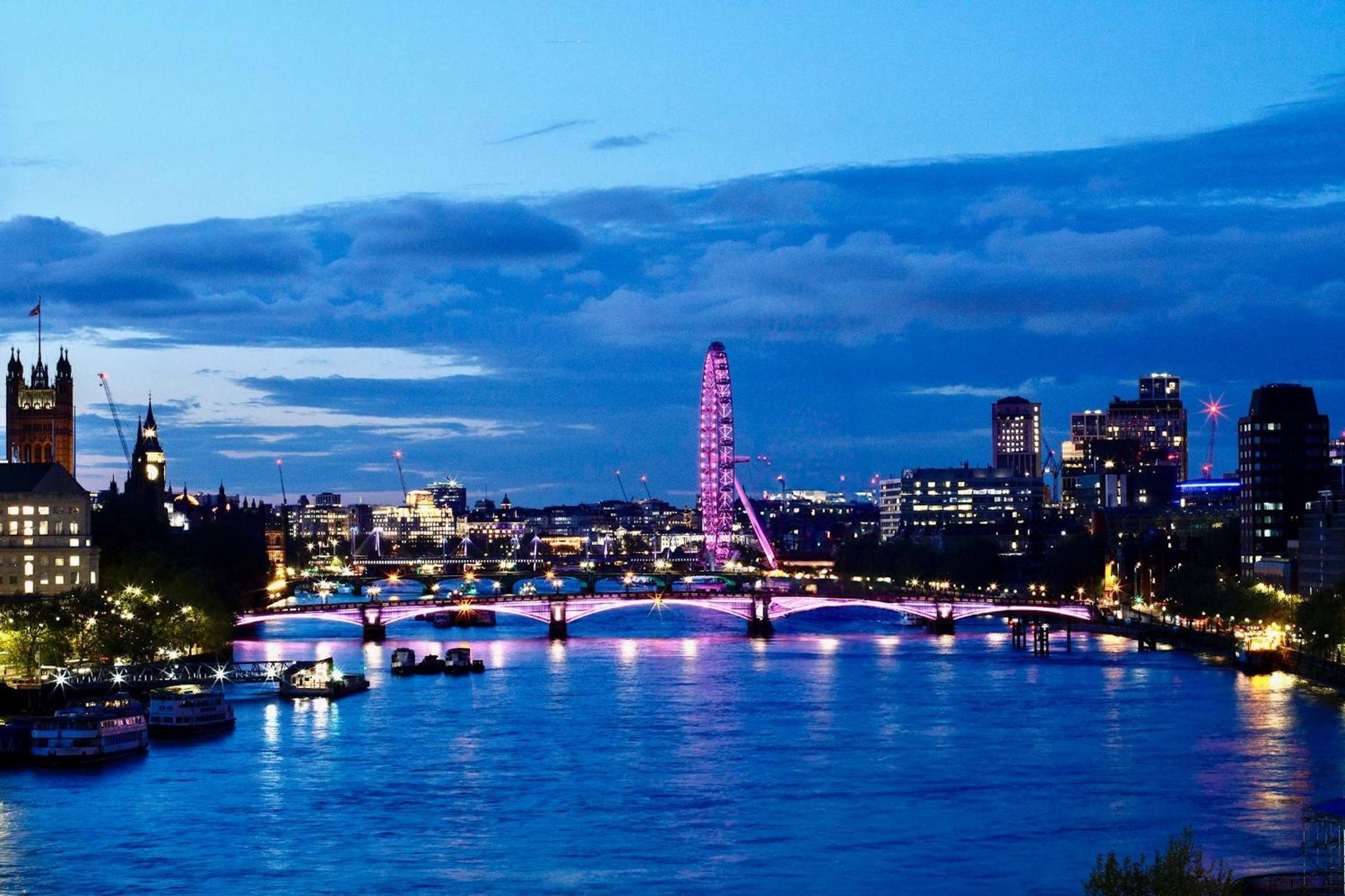 Luxury Panoramic 3 bed with private terrace