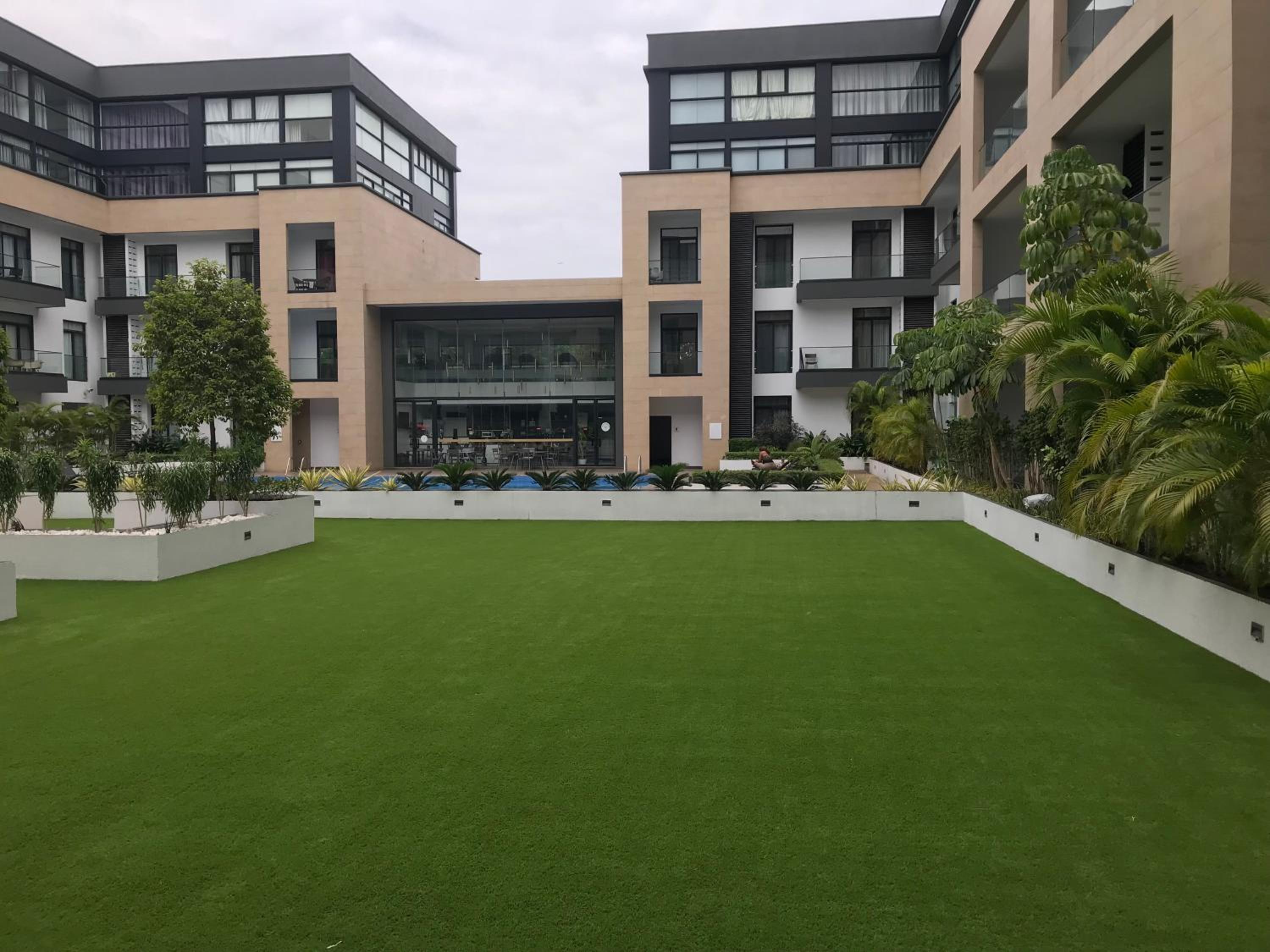 Smart Luxury Apartments view 4