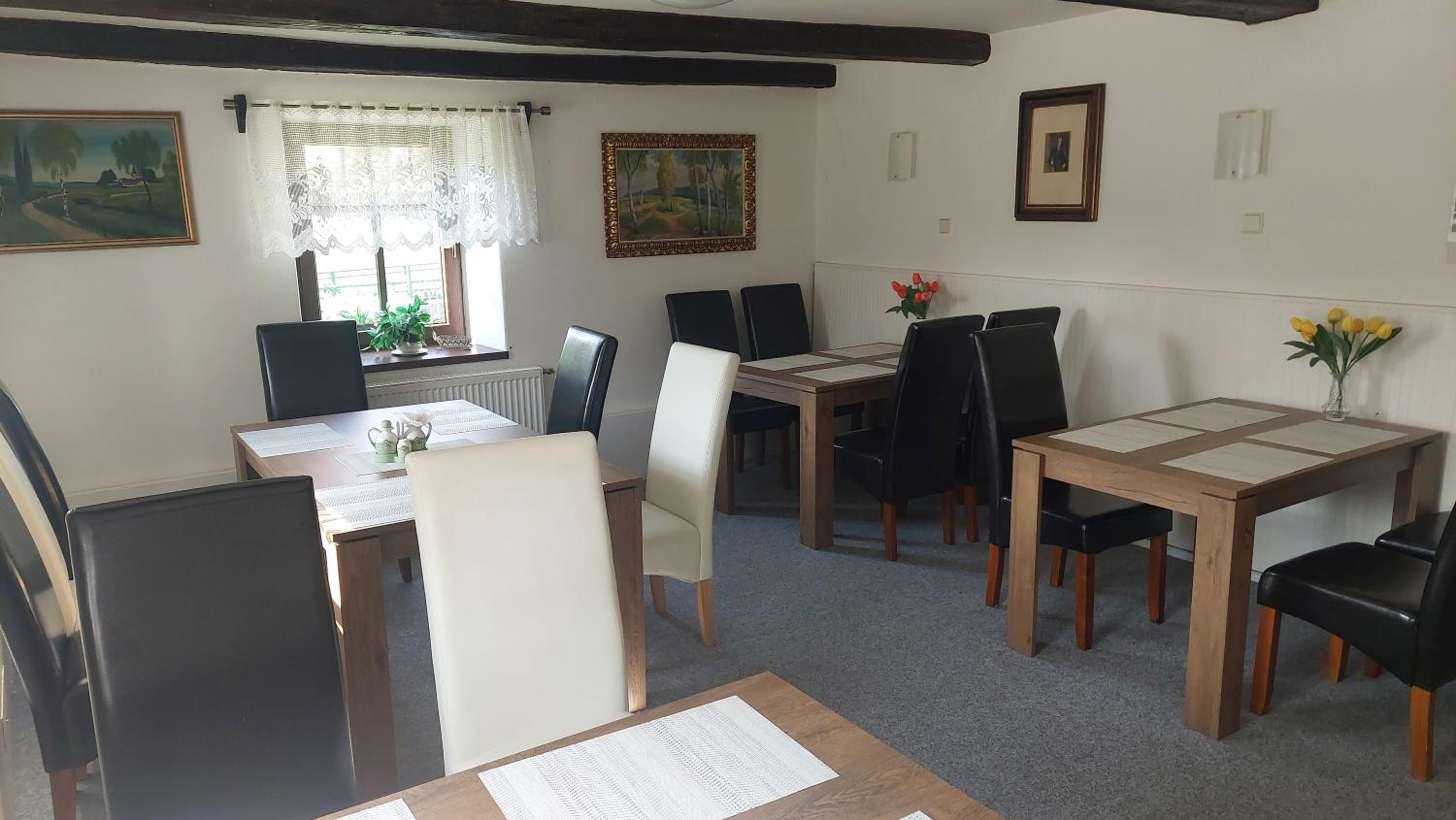 Penzion a restaurace U Strnada
