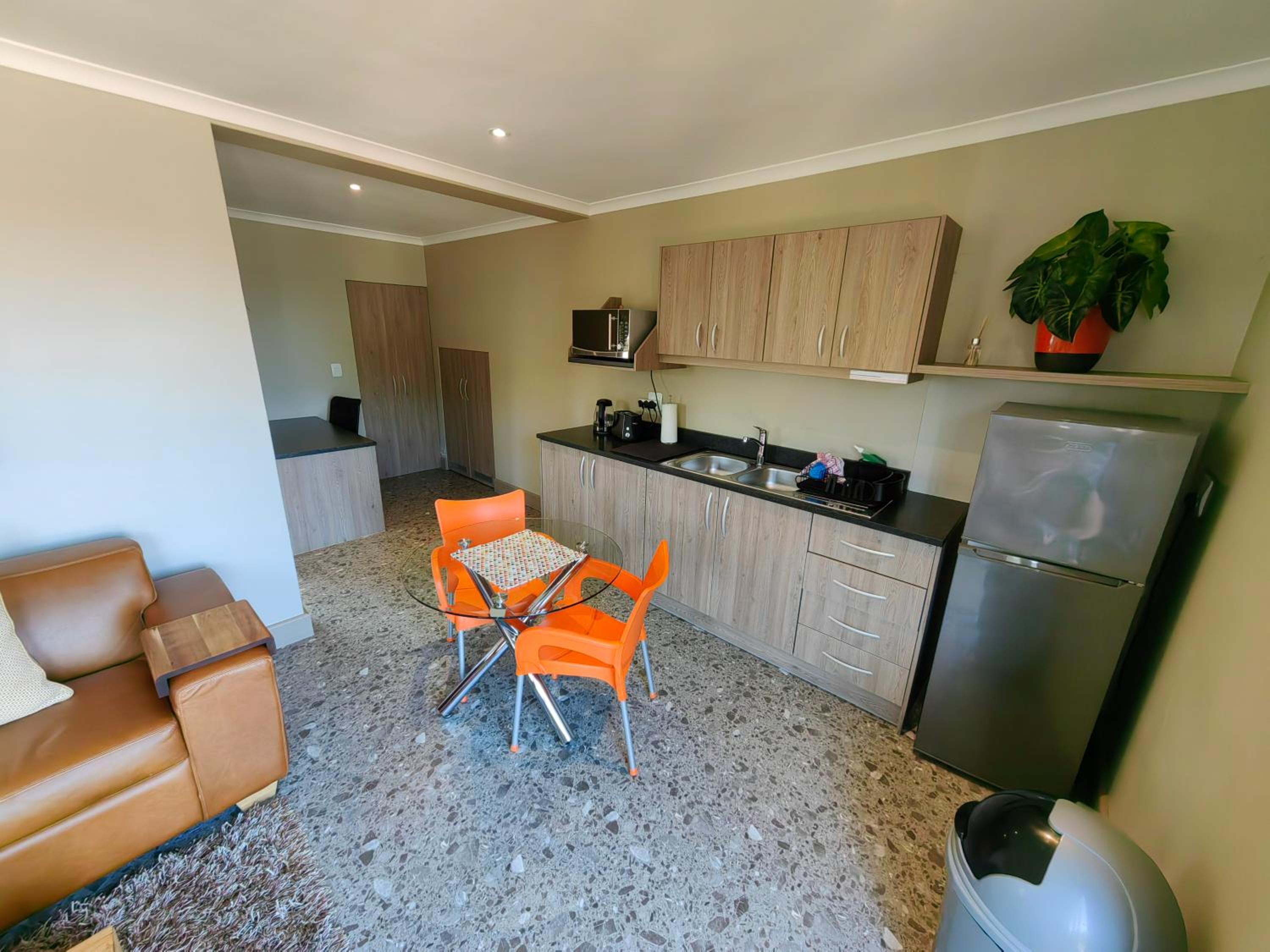 Karibu Self-catering Accommodation - Image 5