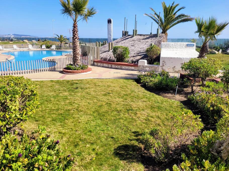 Espectacular en bahía de Rosas, Algarrobo