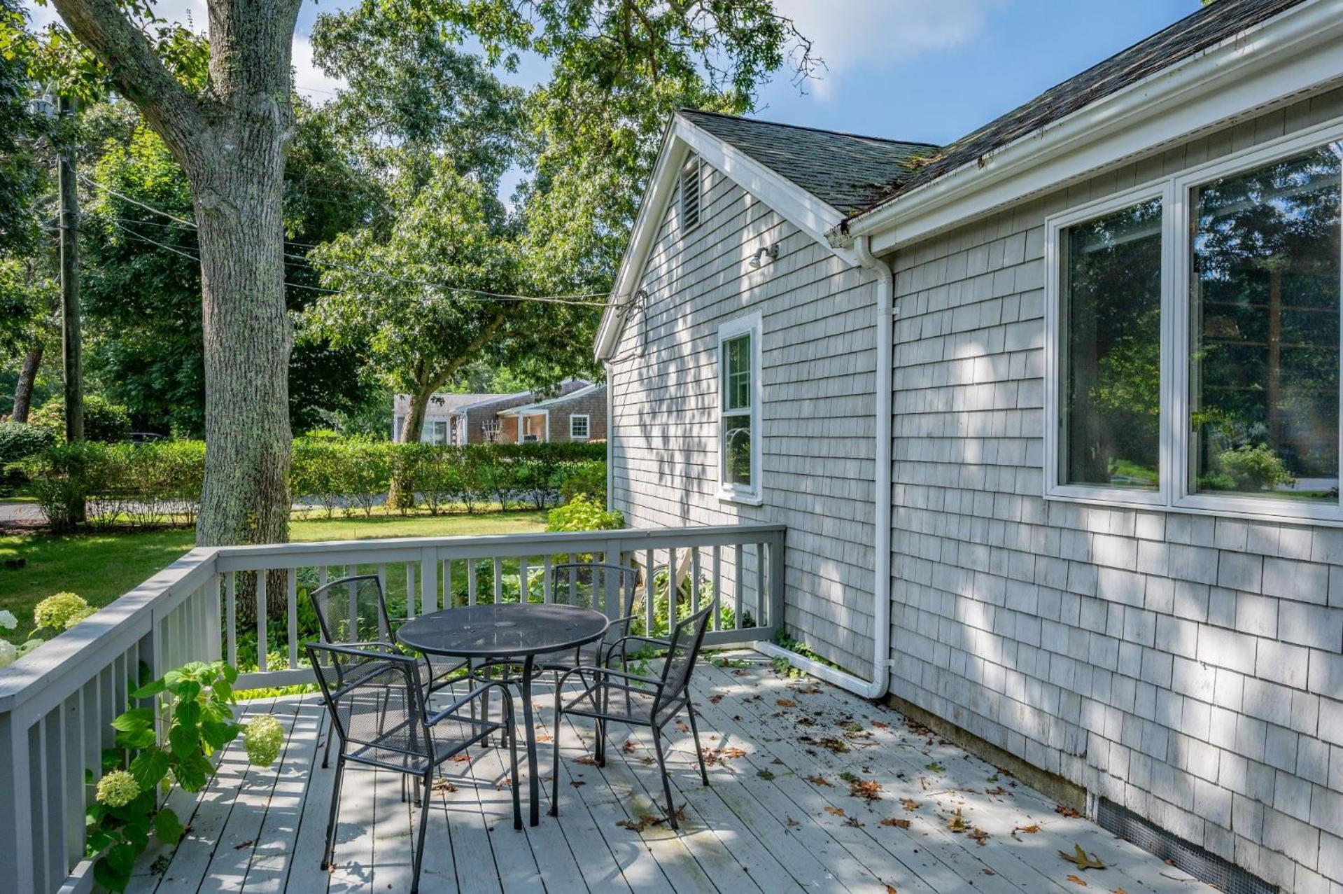 Gray's Getaway: Dog-Friendly Cottage Near Beach view 3