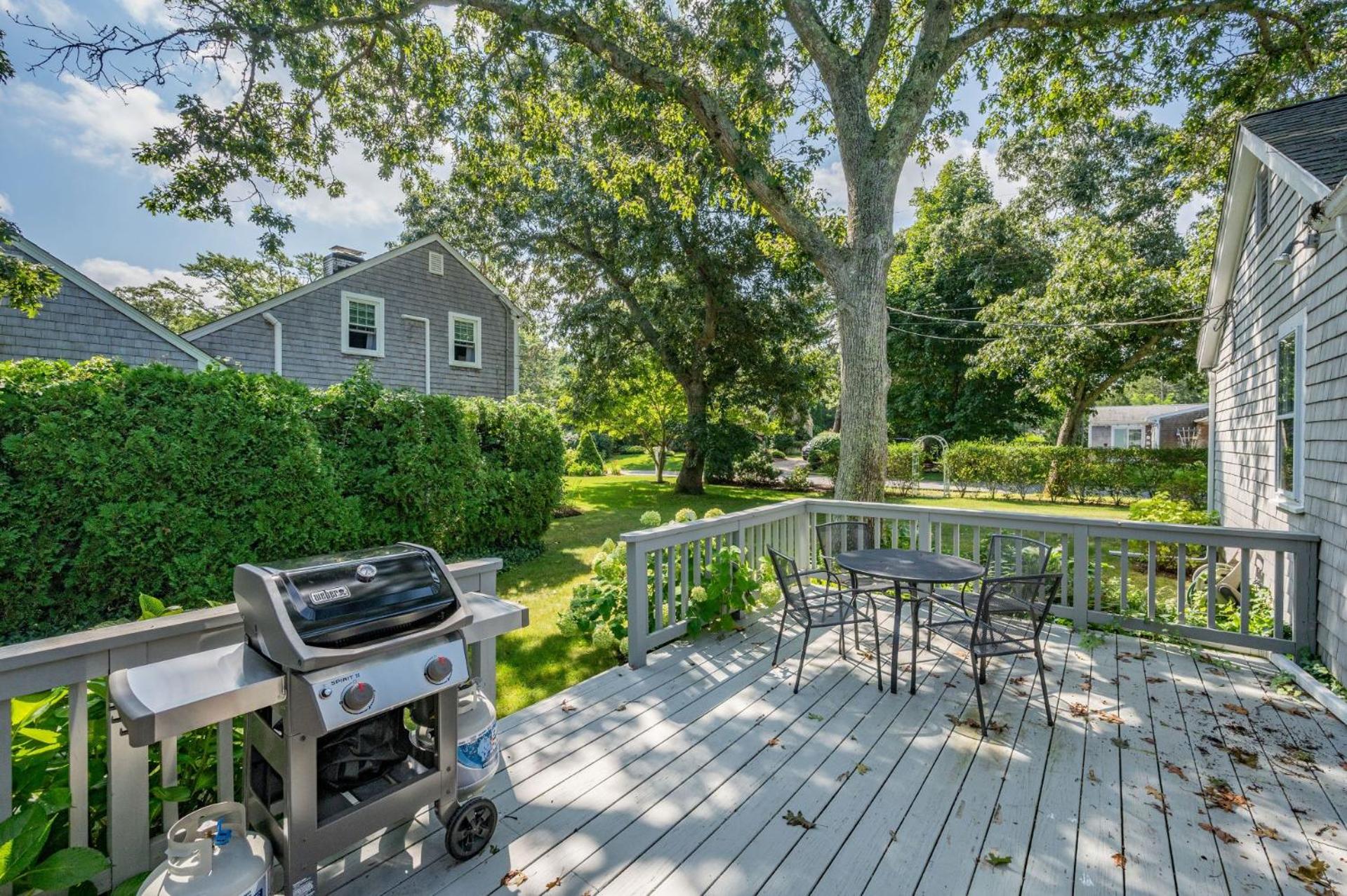 Gray's Getaway: Dog-Friendly Cottage Near Beach view 5