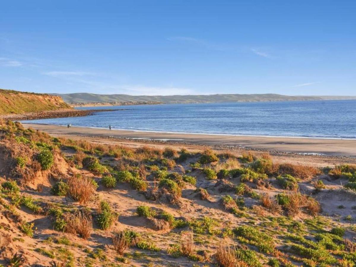 Casa Del Frankie. Maslin Beach