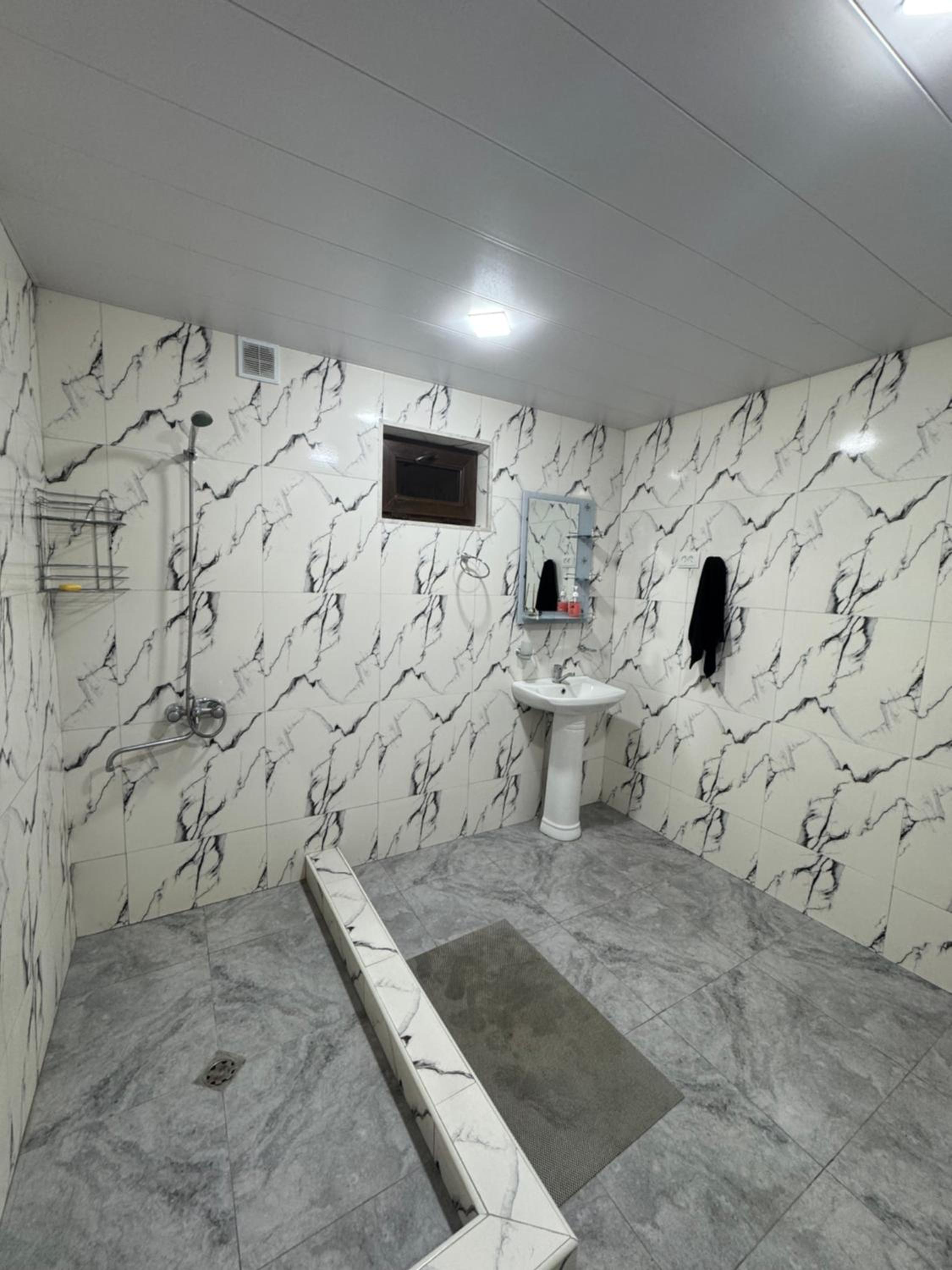 Aren Guest House