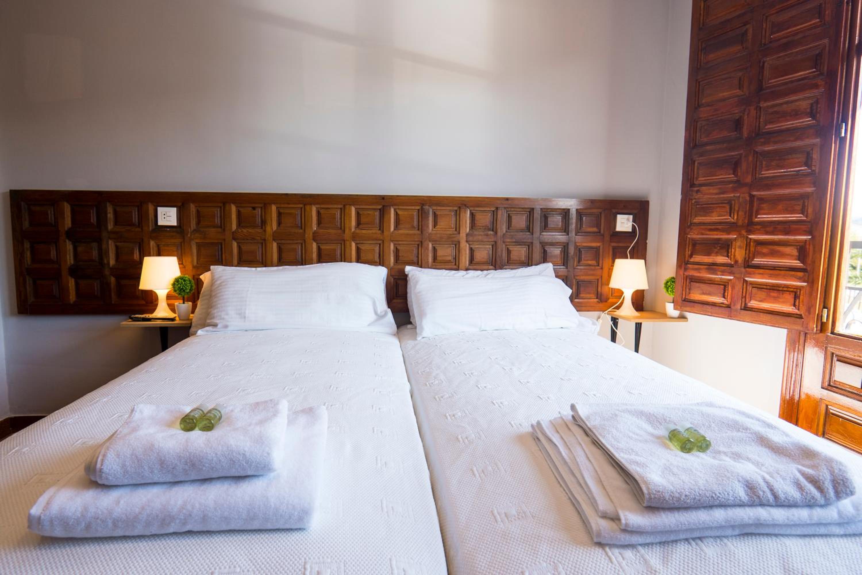 Paratene Ostatu Habitaciones