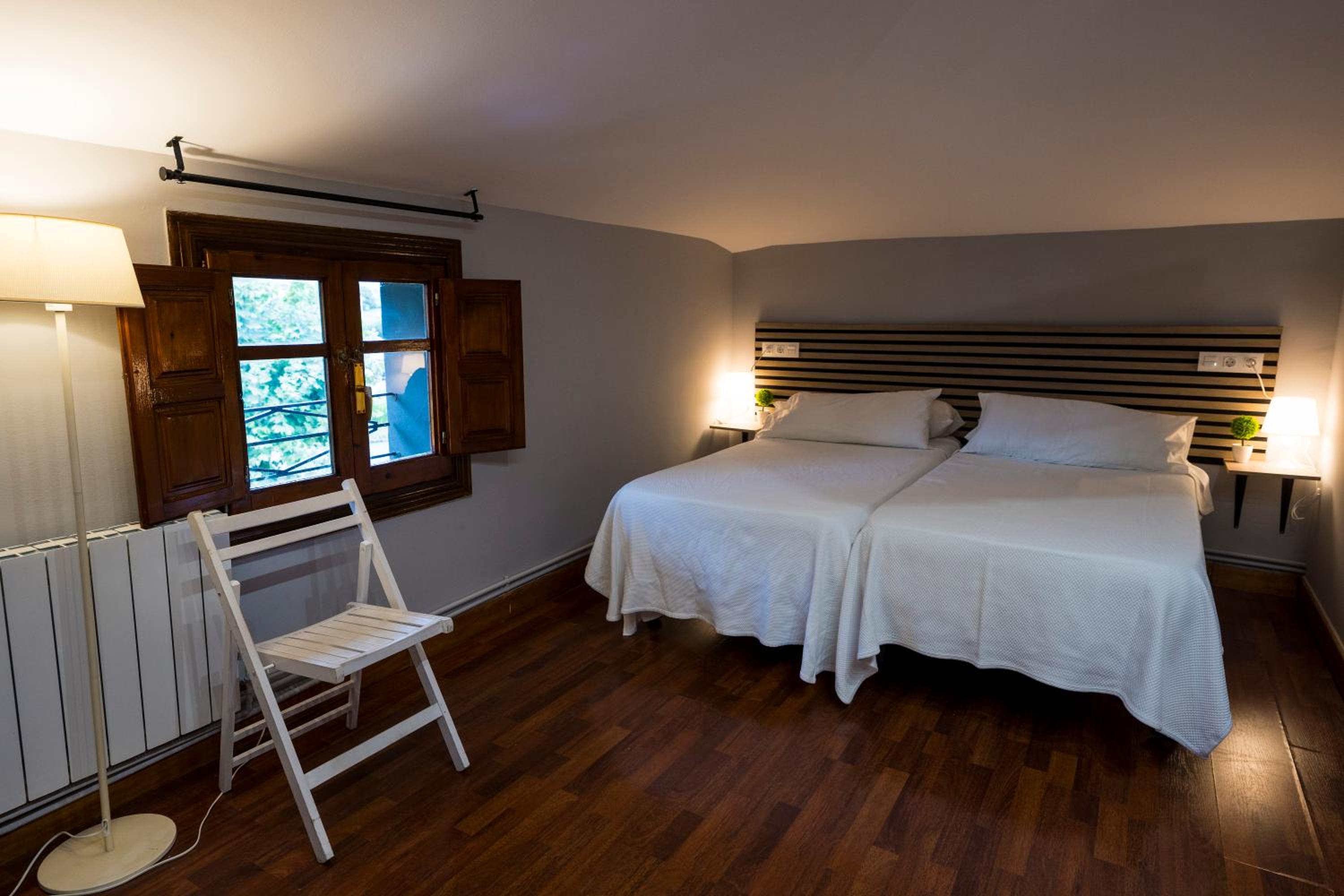 Paratene Ostatu Habitaciones