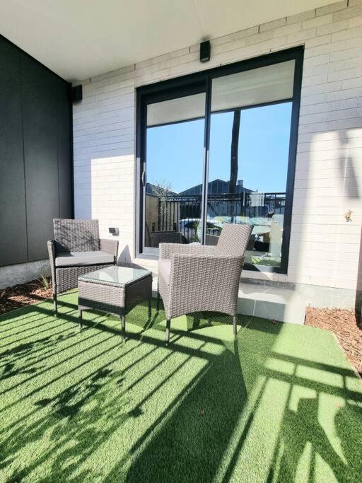 Sunny CBD Studio on Wilmer