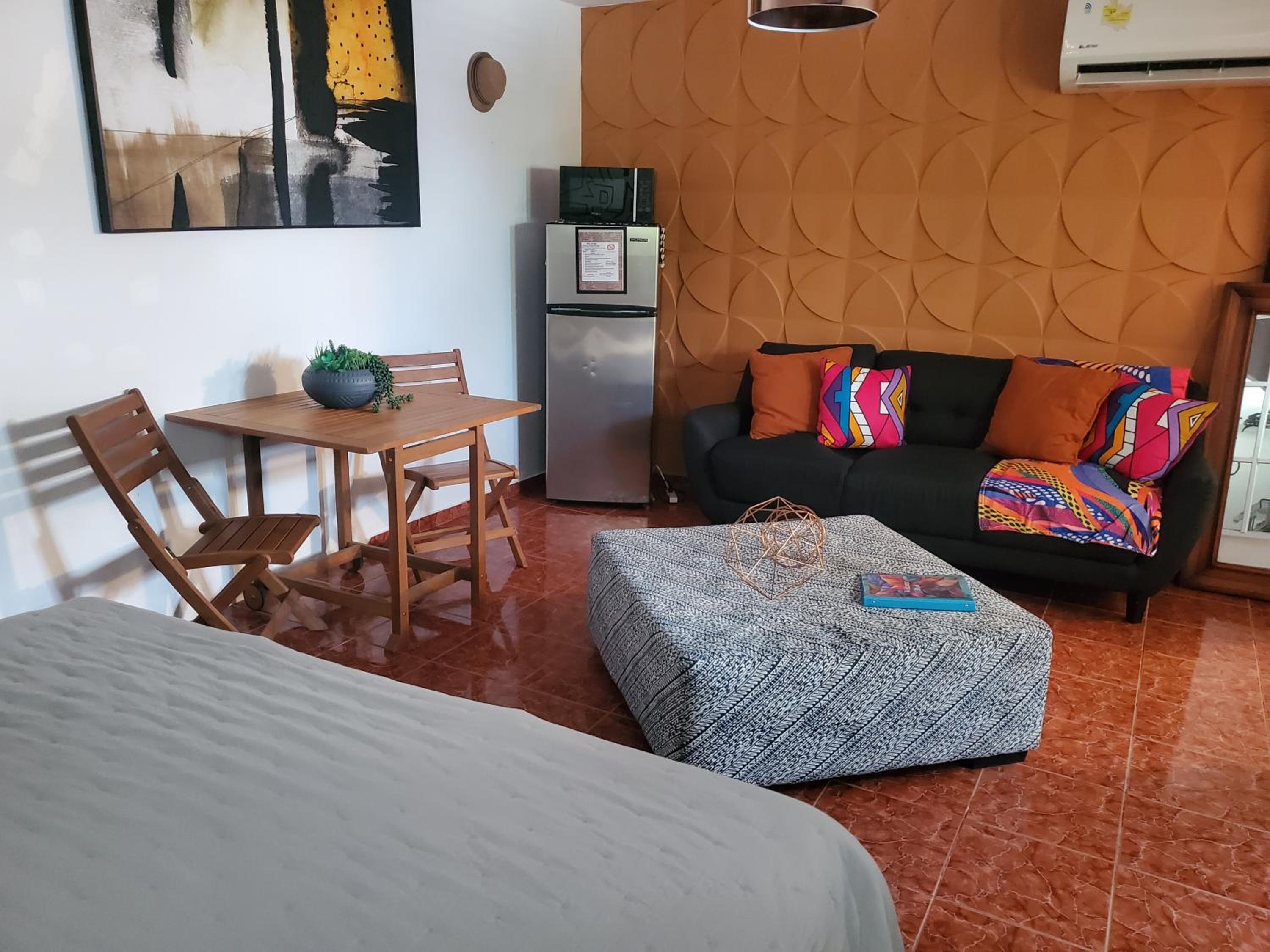 Private room with parking and bathroom view 5