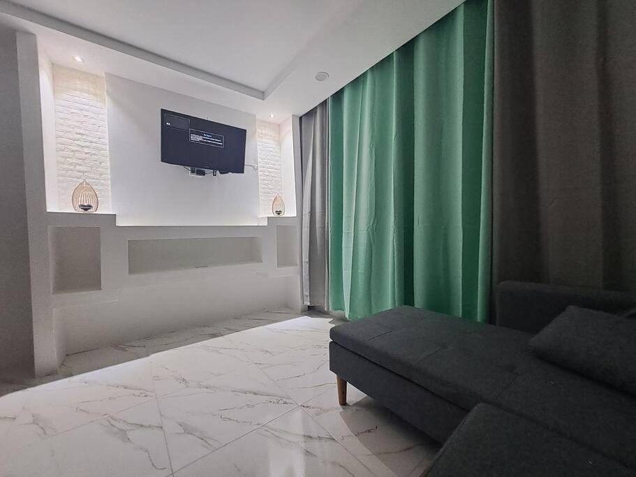 Donmair Apt Super Suite