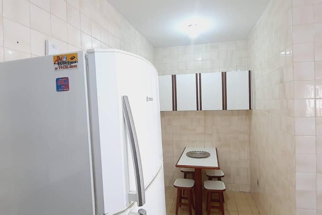 Apt Charmoso de 4 quartos na Praia do Morro