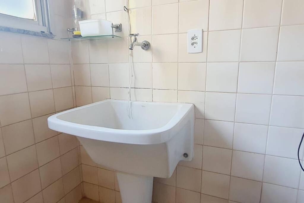Apt Charmoso de 4 quartos na Praia do Morro