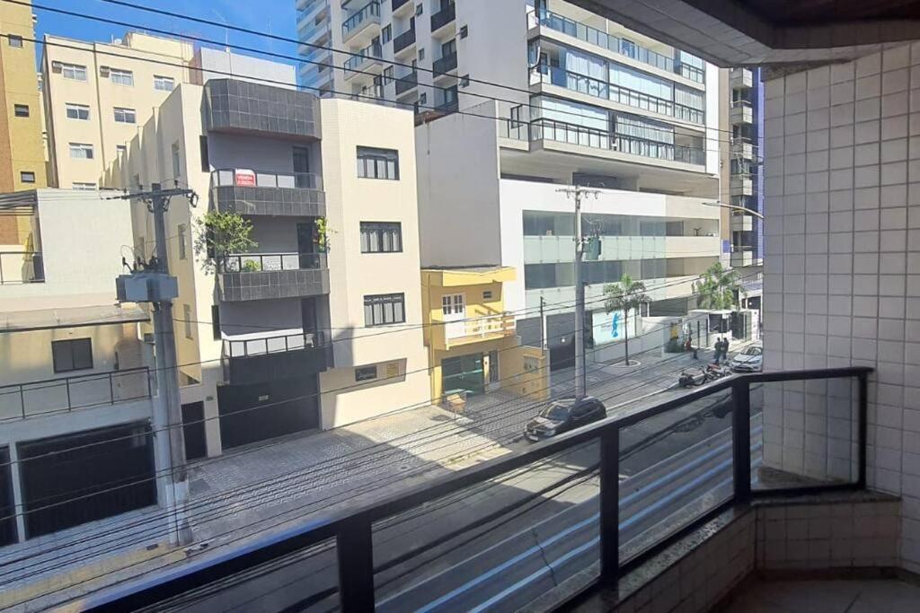 Apt Charmoso de 4 quartos na Praia do Morro