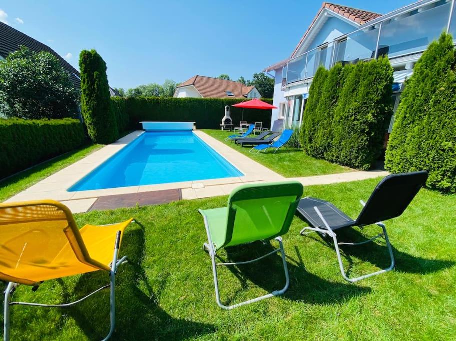 Villa with Pool - Leon's Holiday Homes