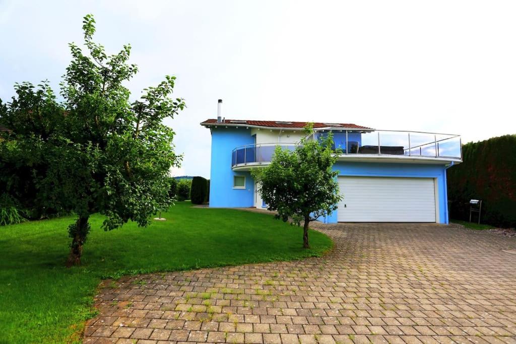 Villa with Pool - Leon's Holiday Homes