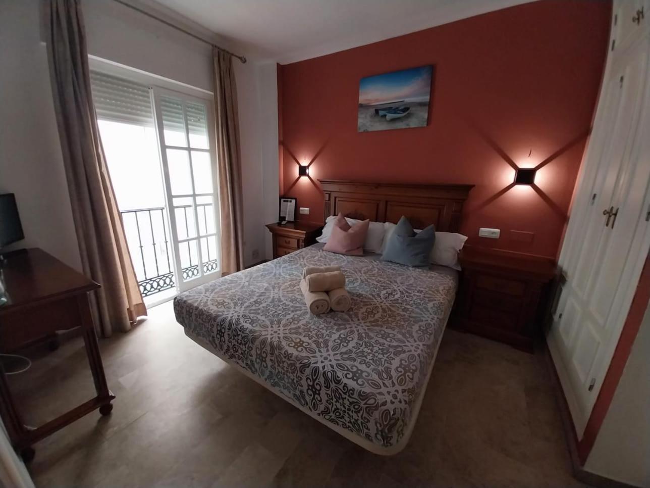 Hostal Montys