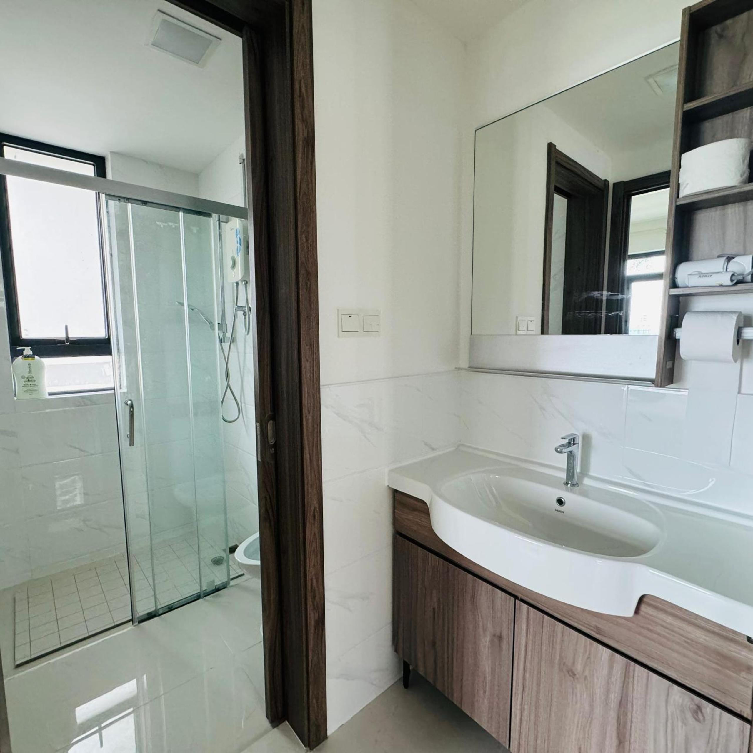 Seaview 2B1R 3pax Condo Forest City 3E-2216 photo 4