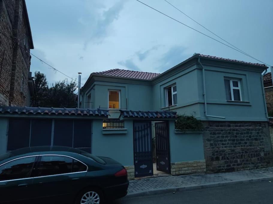 Traditional House L&A Korçë