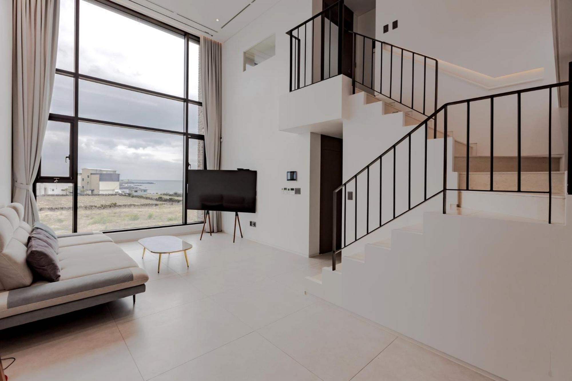 Dolphin Penthouse