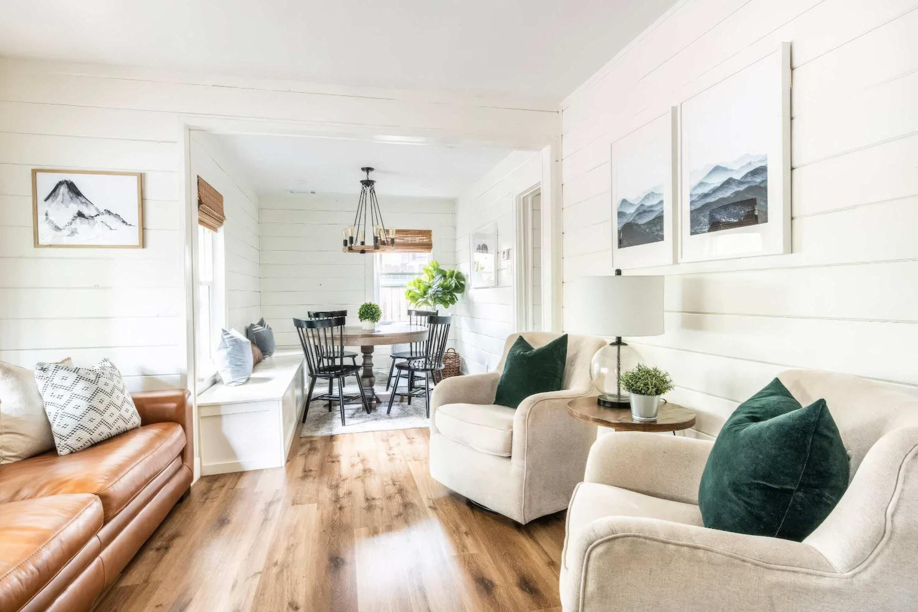 Navigate Stays Cabin w Fireplace Near Ski Resorts view 5
