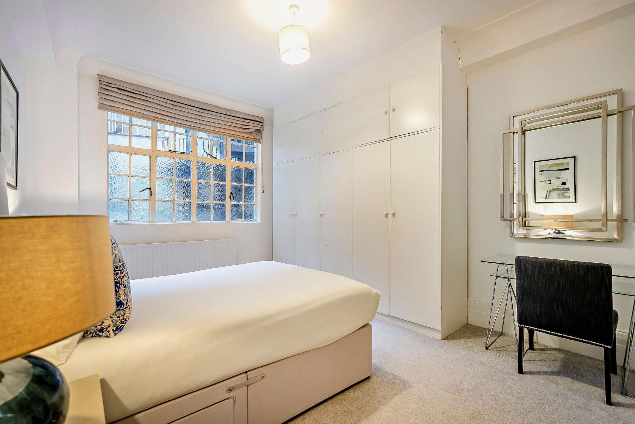 Strathmore Court Apartments