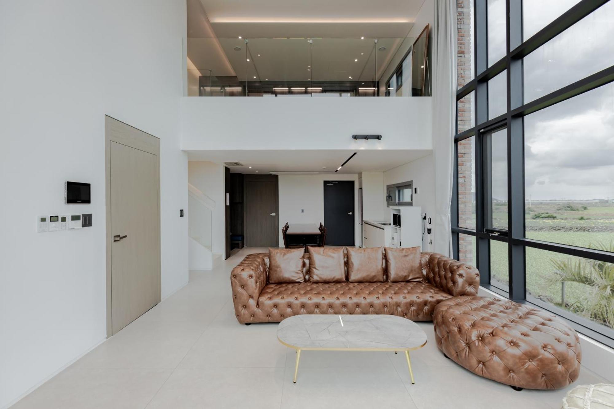 Dolphin Penthouse