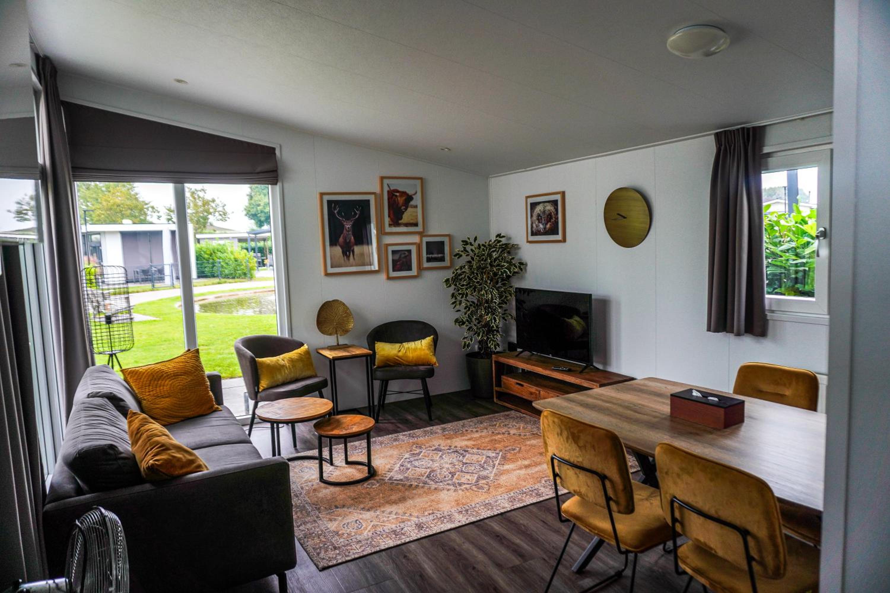 Vakantiehuis met vijverzicht