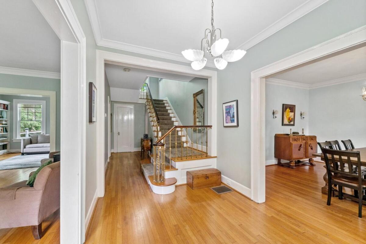 5BR Atlanta Historic-Sleeps 10-Near Emory & CDC view 2