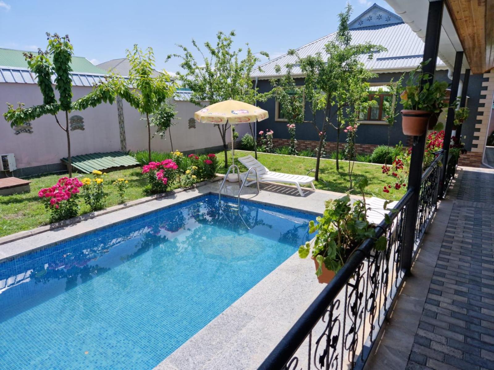 Garden Gabala-Villa1