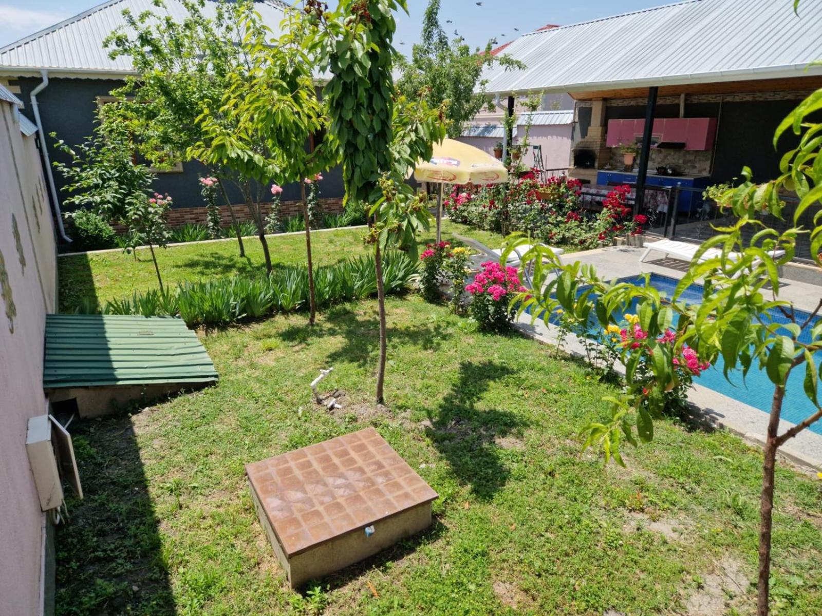 Garden Gabala-Villa1