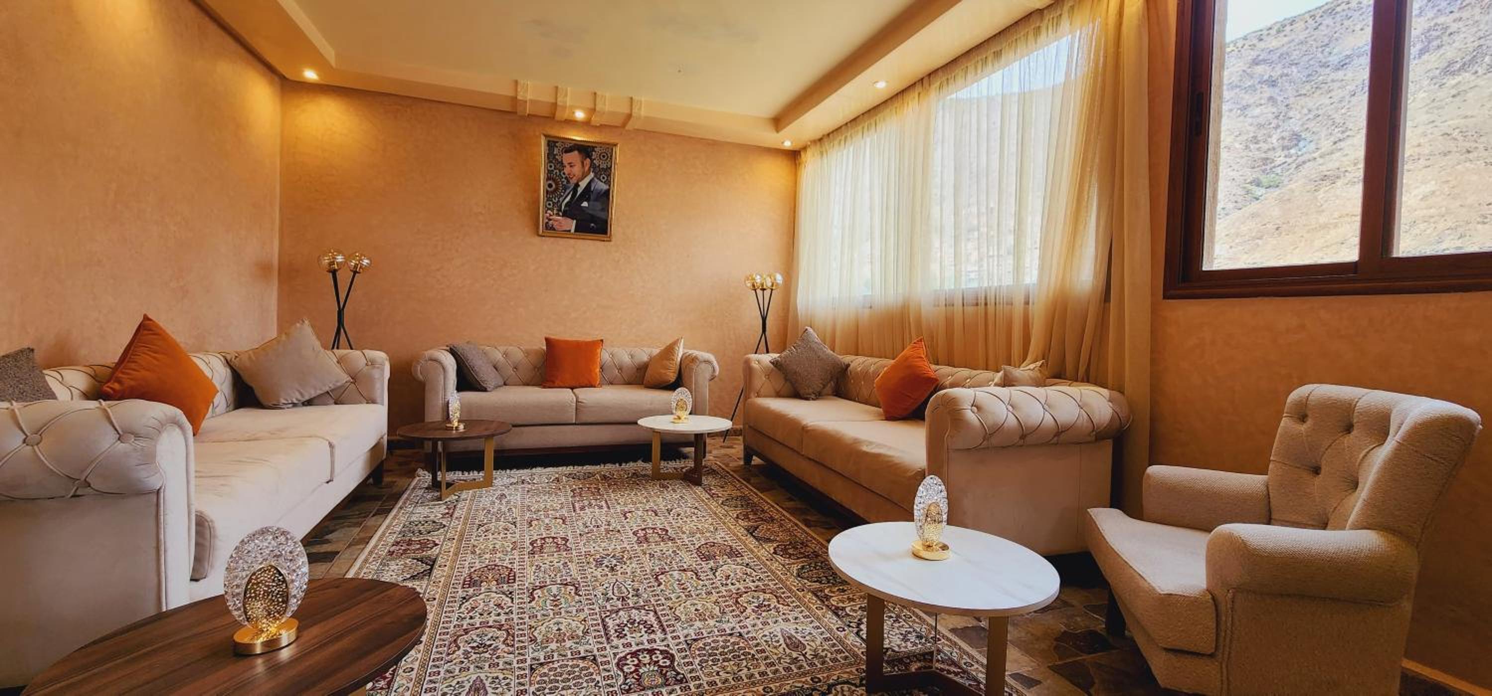 lounge