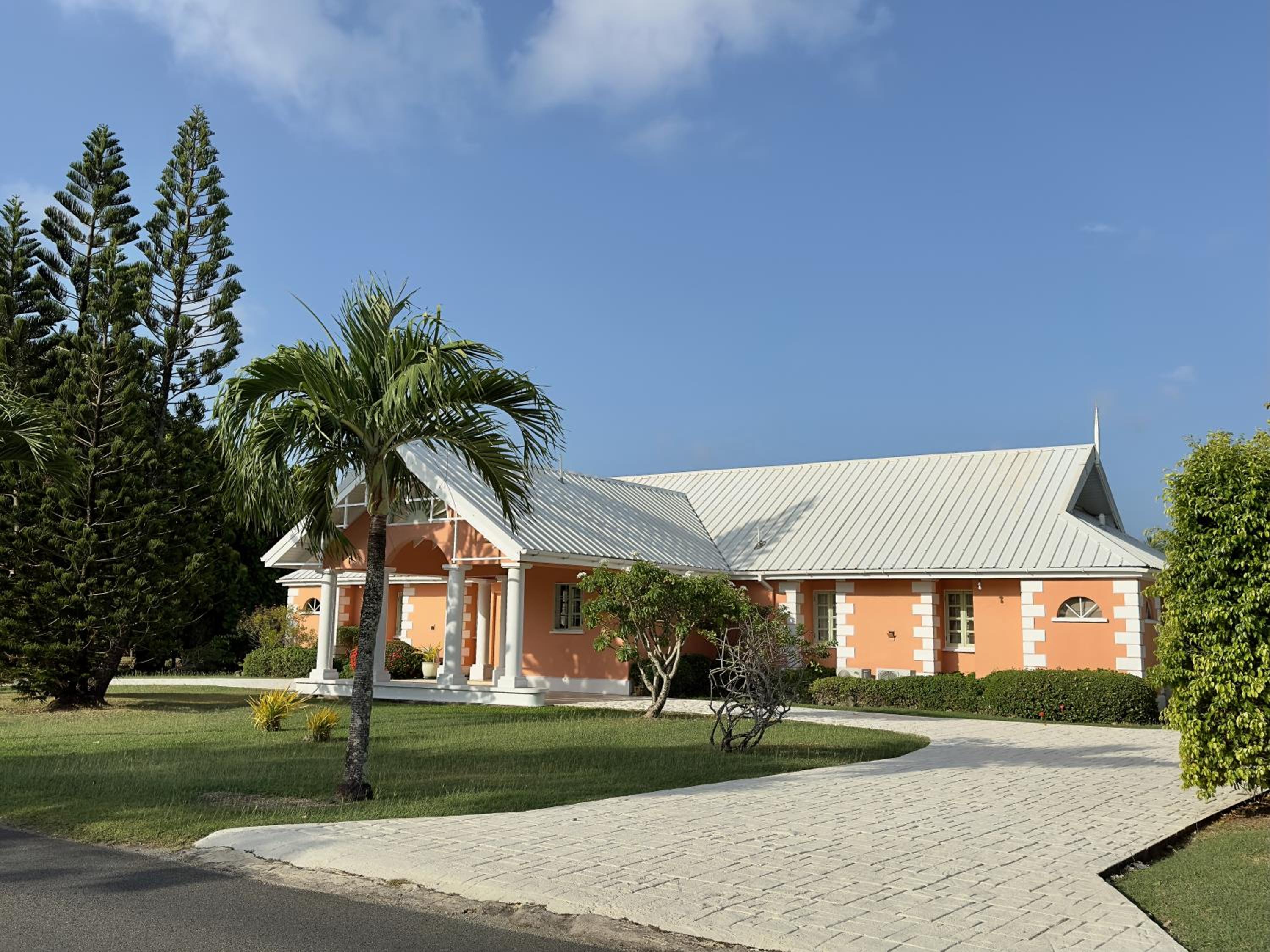 Photo 33