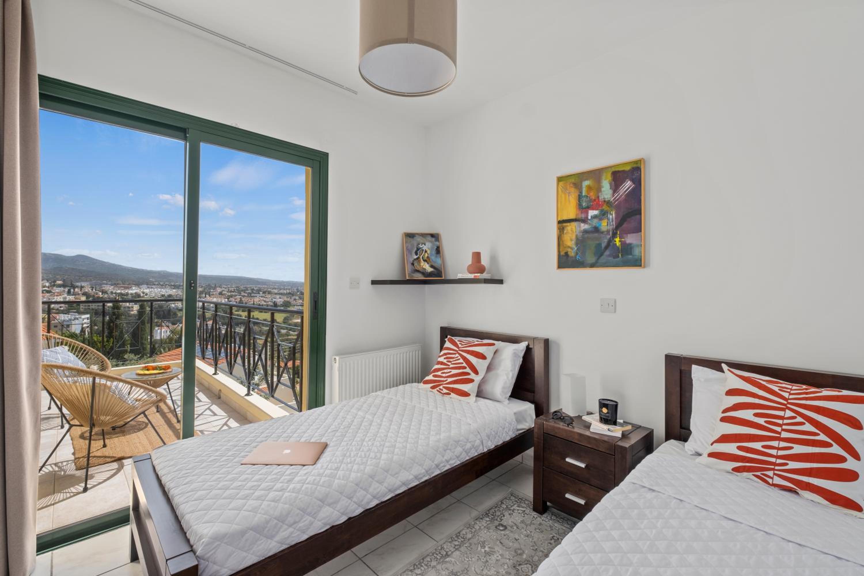 Horizon Villa by Nomads - 5min to Coral Bay Beach
