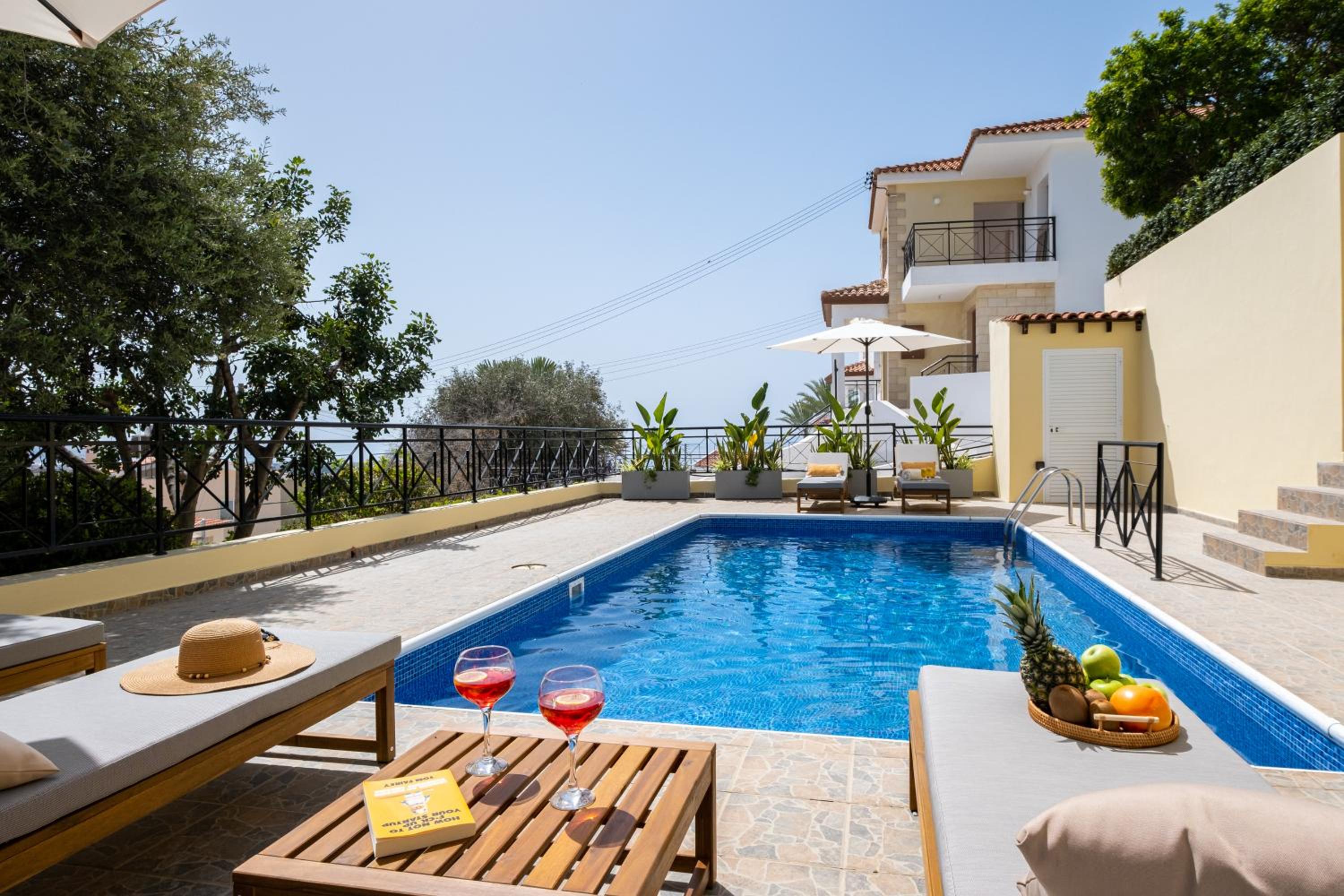 Horizon Villa by Nomads - 5min to Coral Bay Beach