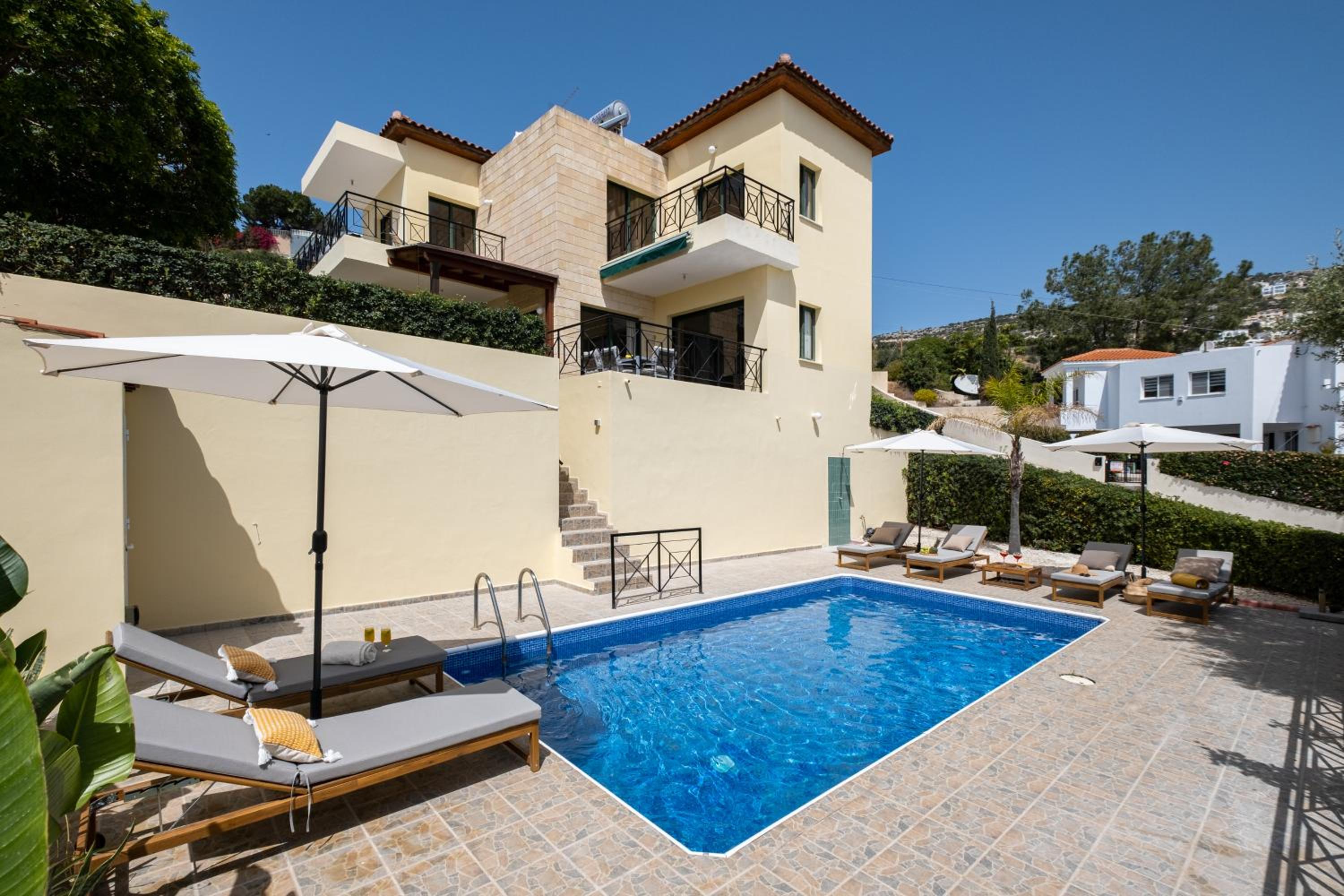 Horizon Villa by Nomads - 5min to Coral Bay Beach
