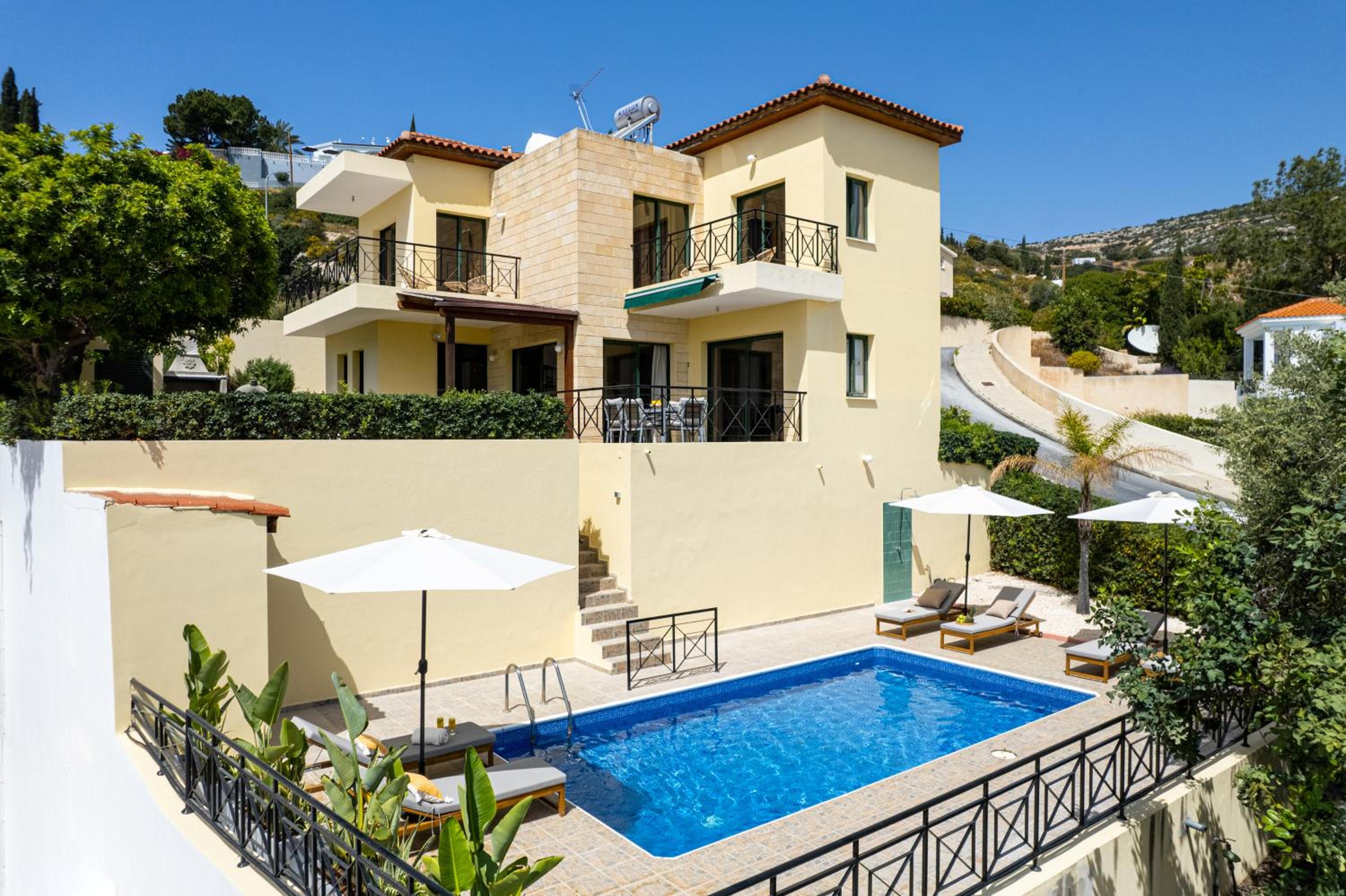 Horizon Villa by Nomads - 5min to Coral Bay Beach