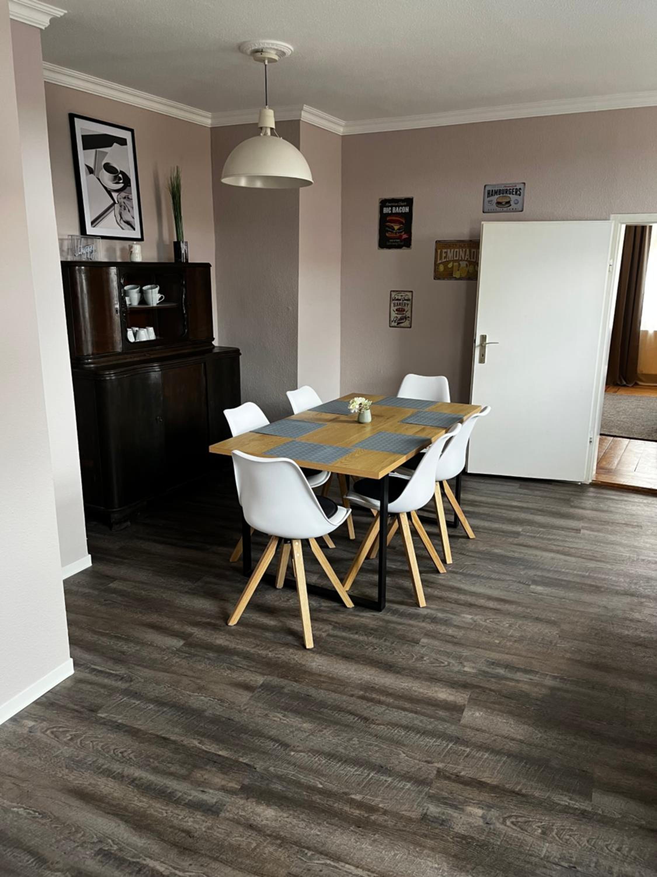 Ferienwohnung am Markt Barby - vornehmlich Monteure