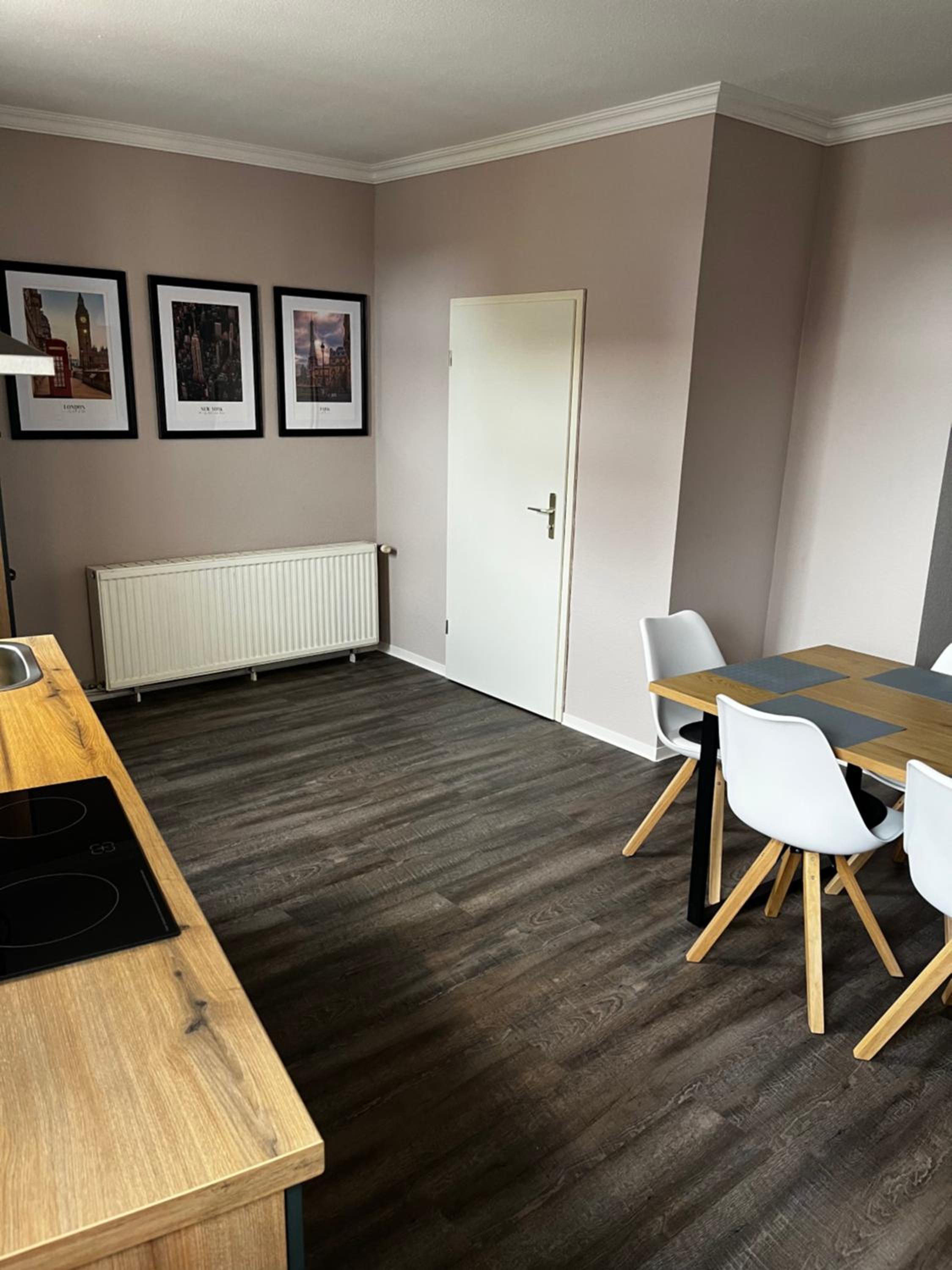 Ferienwohnung am Markt Barby - vornehmlich Monteure