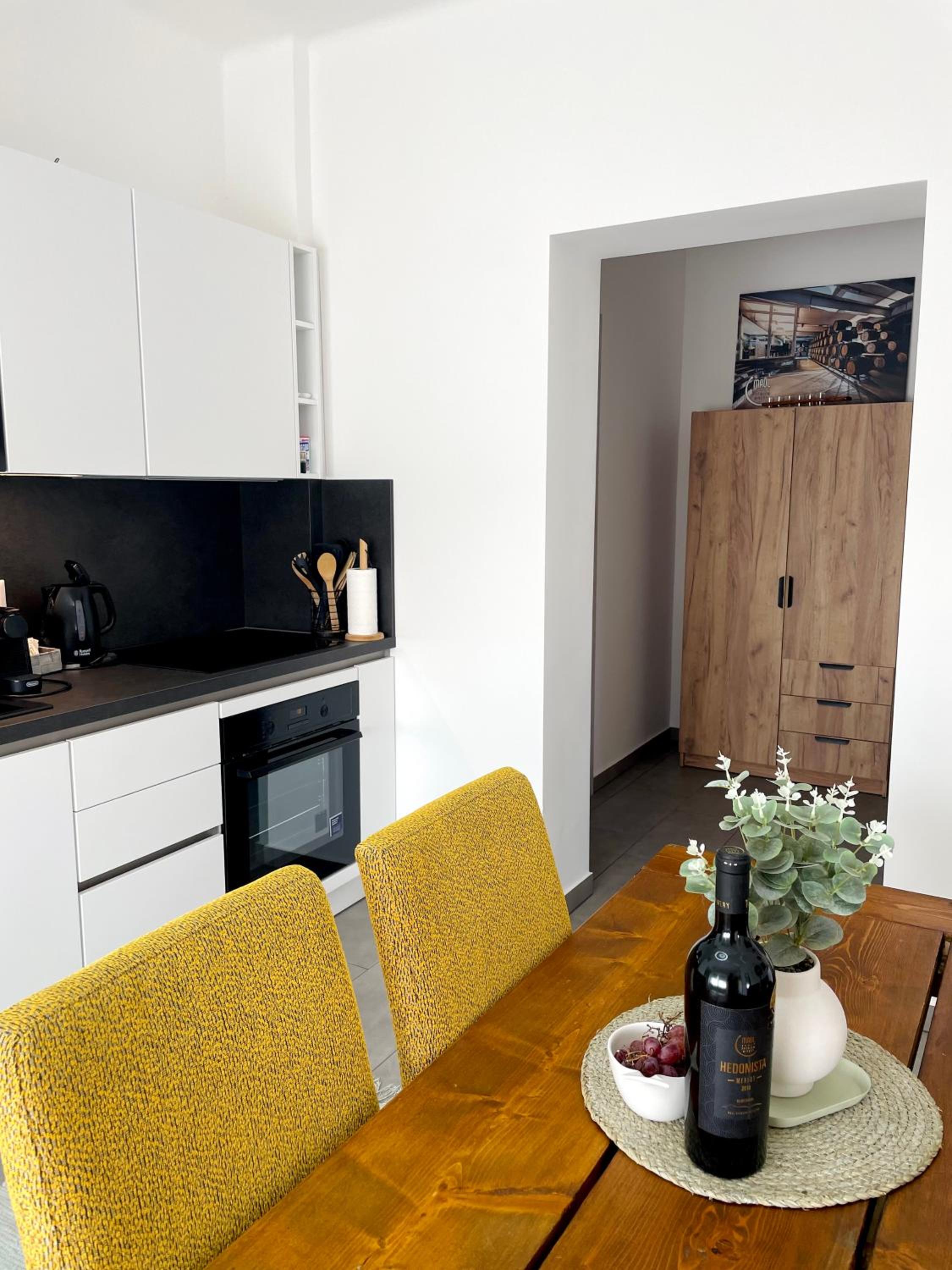 Lator Apartmanház