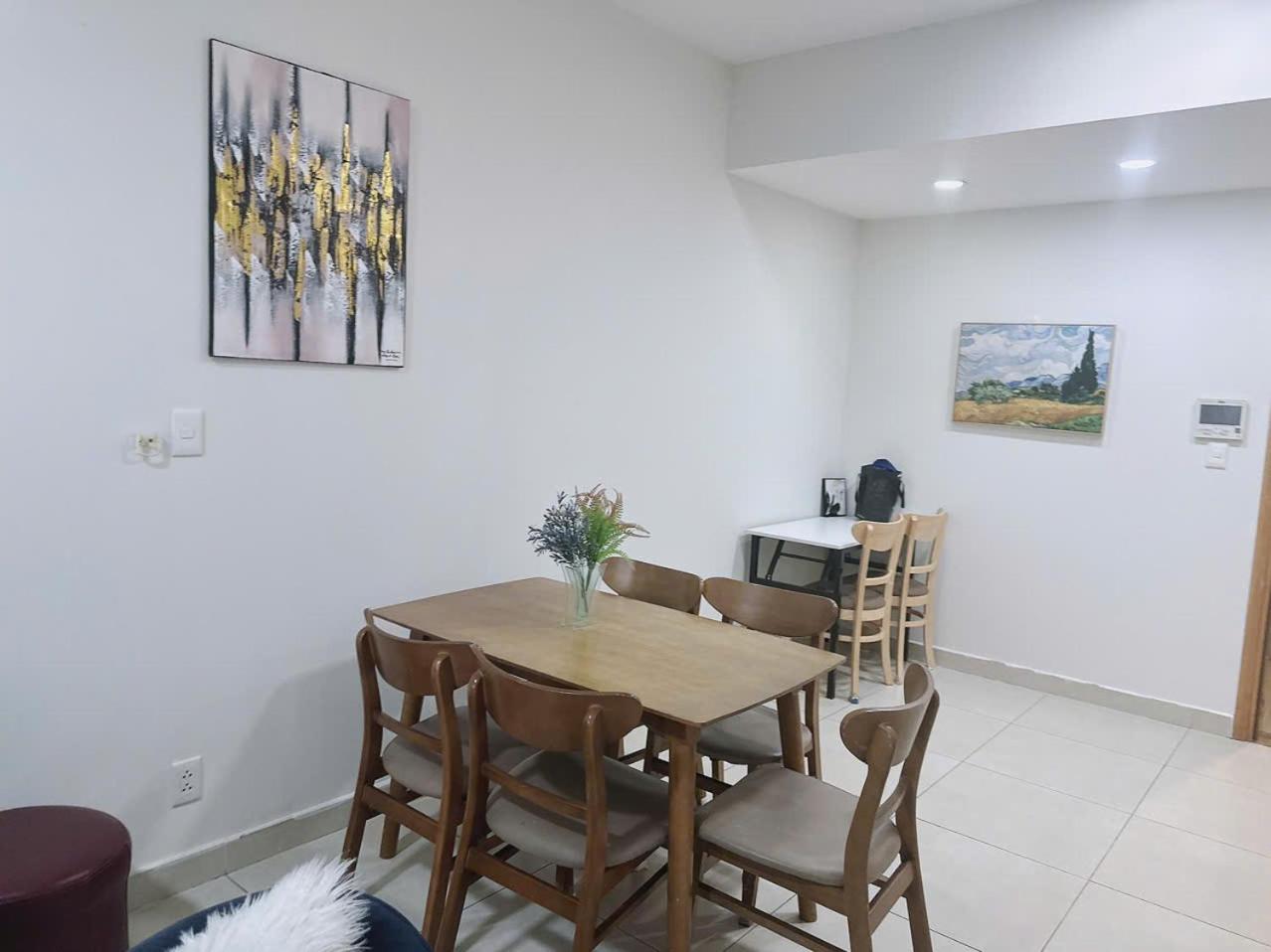 Amazing Home Stay - Masteri Thao Dien