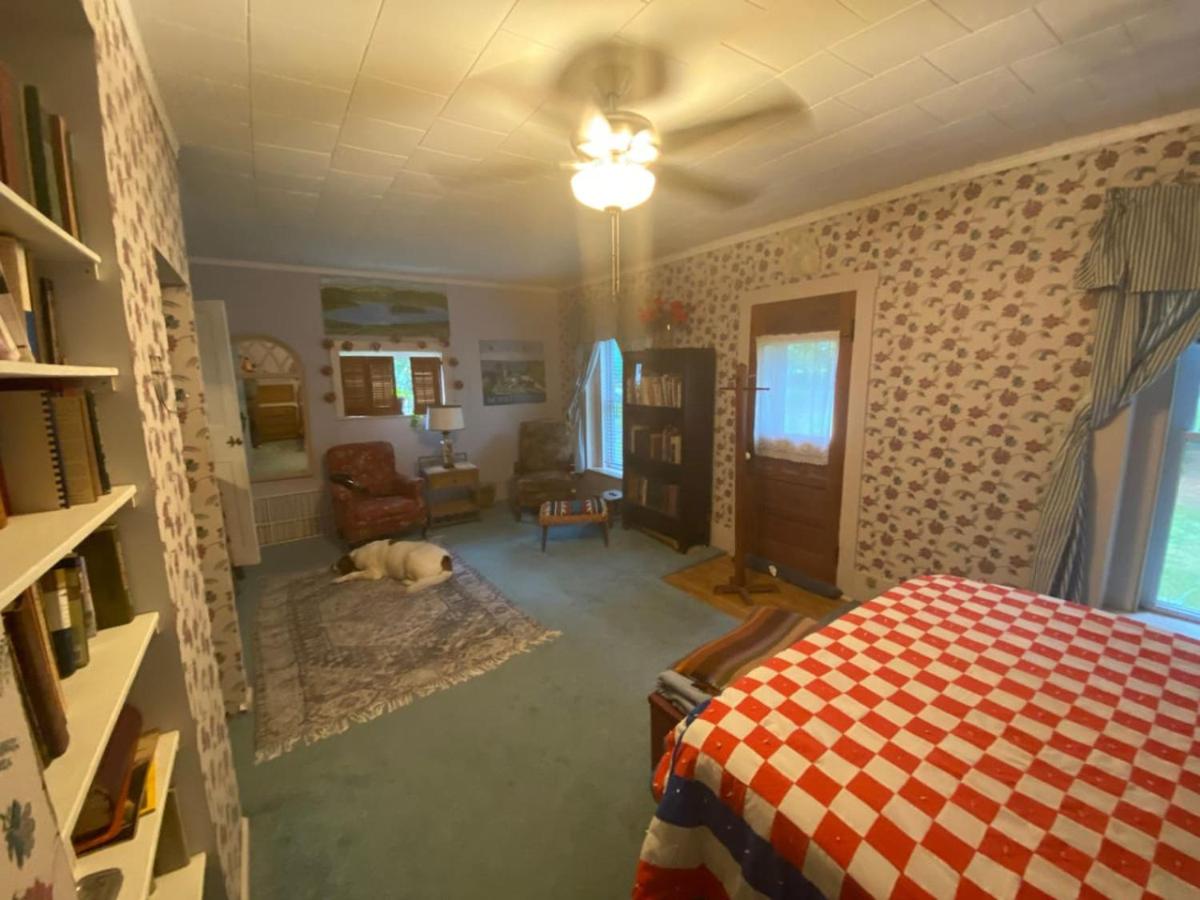 Lakeview Farmhouse with Beach Access view 4