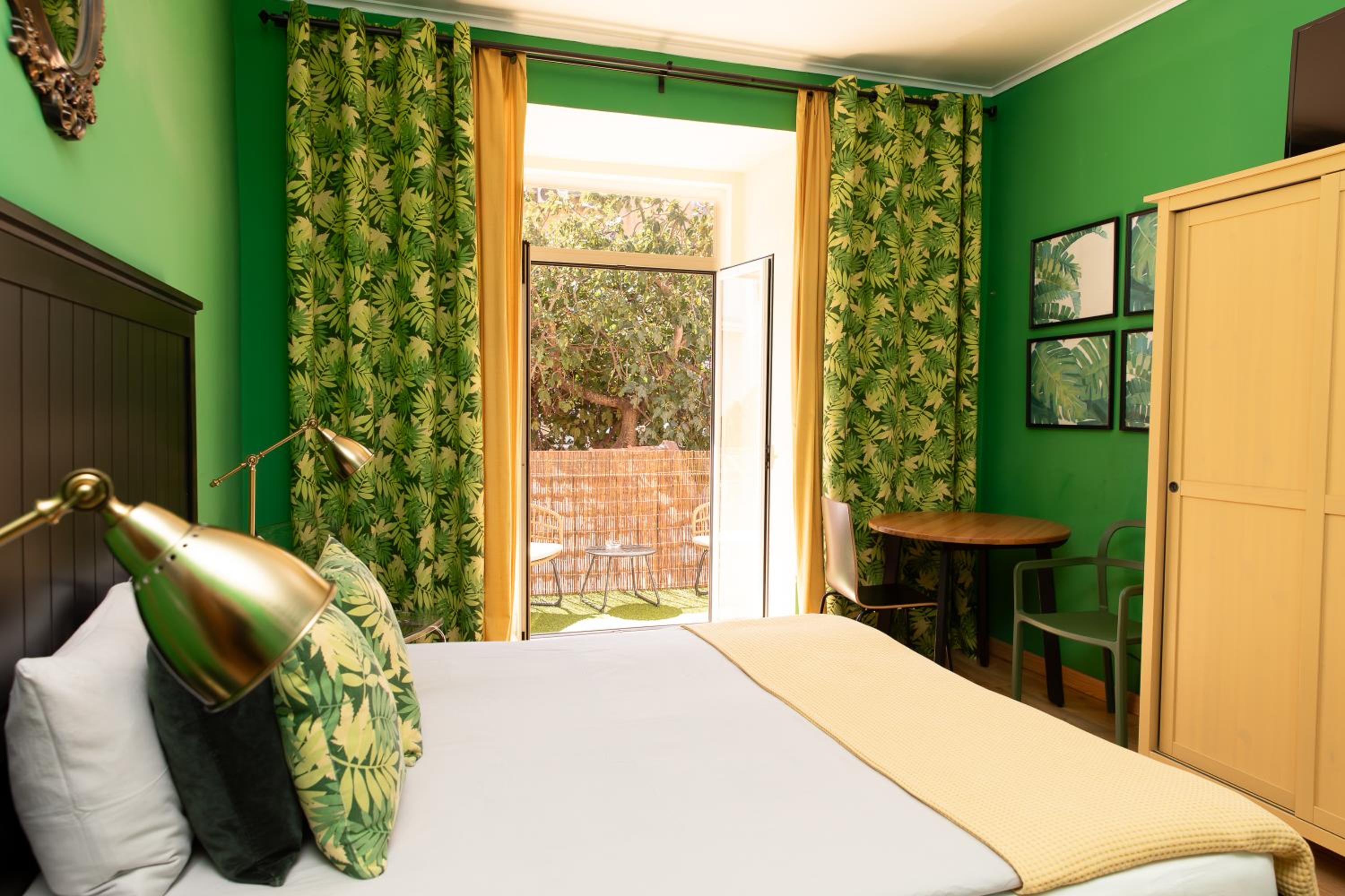 Hostel Crespo view 2