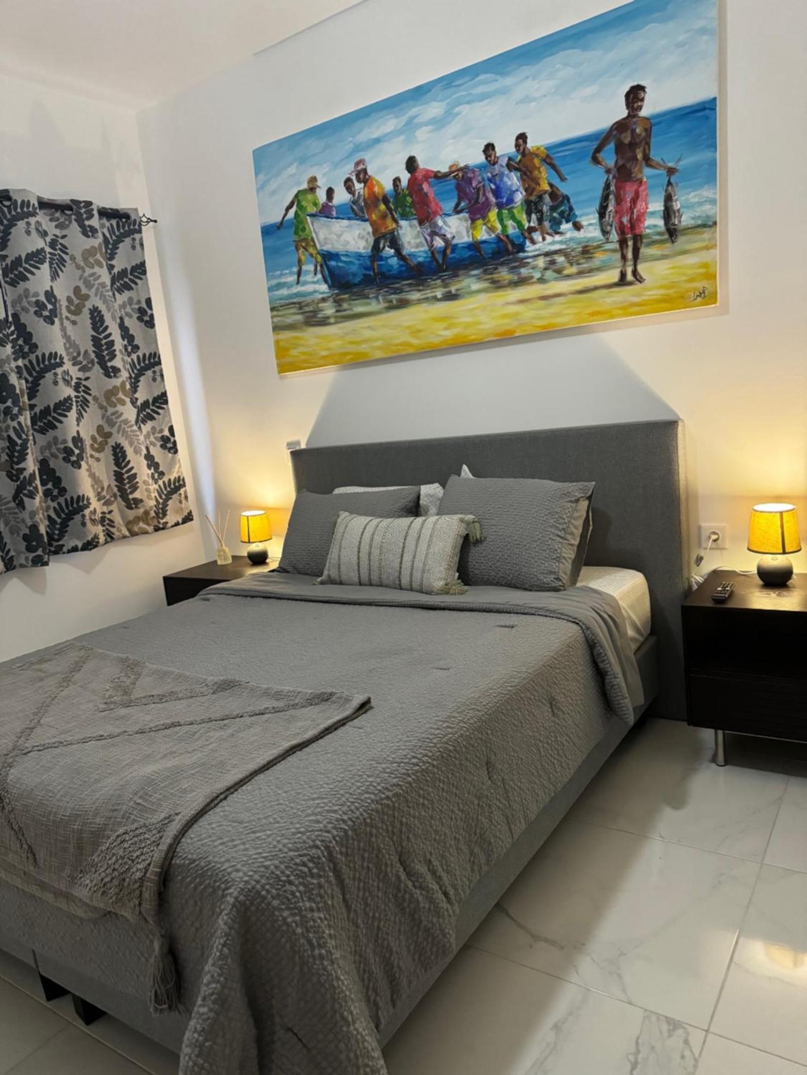 NEW Luxury Condo - In the heart of Santa Maria
