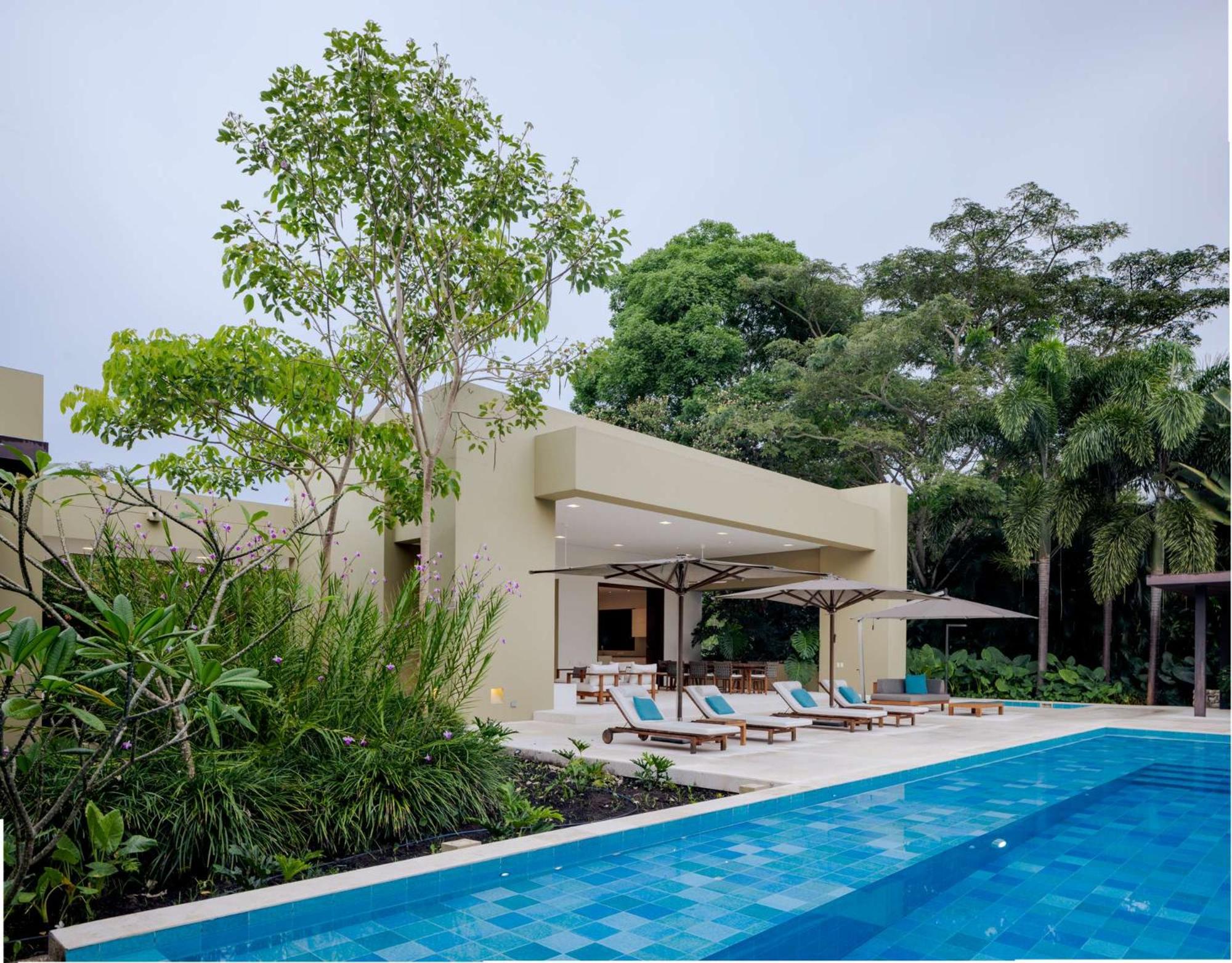 w* Amazing 4BR Villa at Mesa de Yeguas