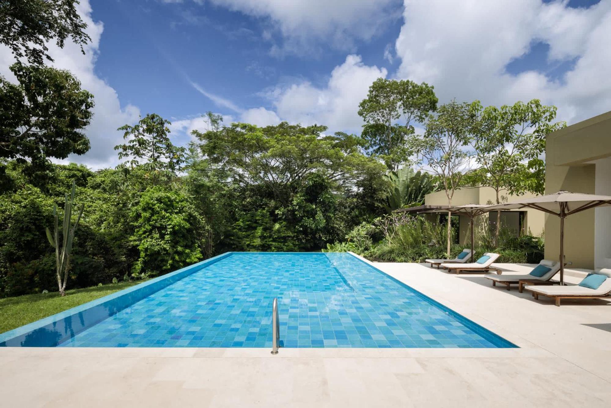 w* Amazing 4BR Villa at Mesa de Yeguas
