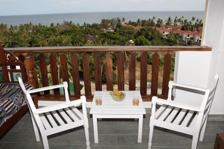 Daima Suites and Holiday Home